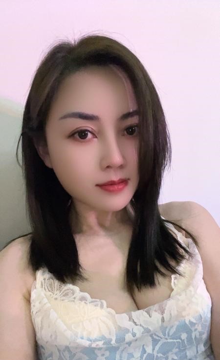 布吉美胸少妇