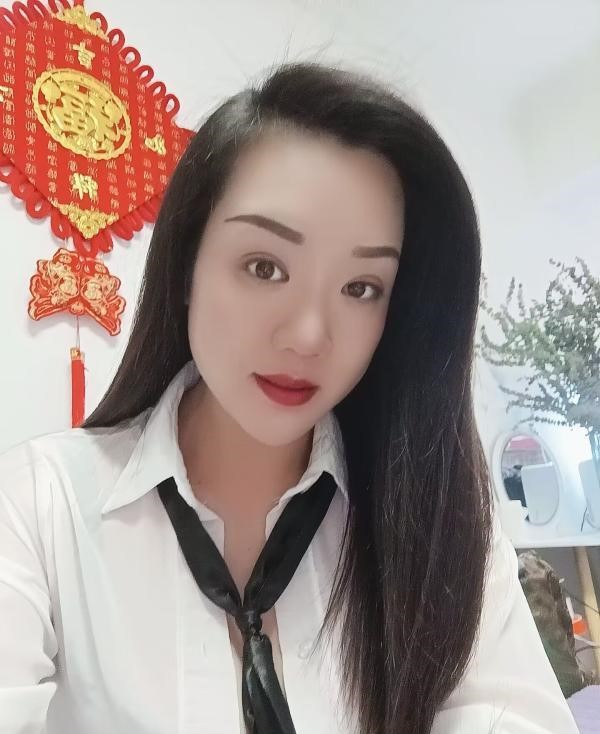 盘龙区骚浪女王