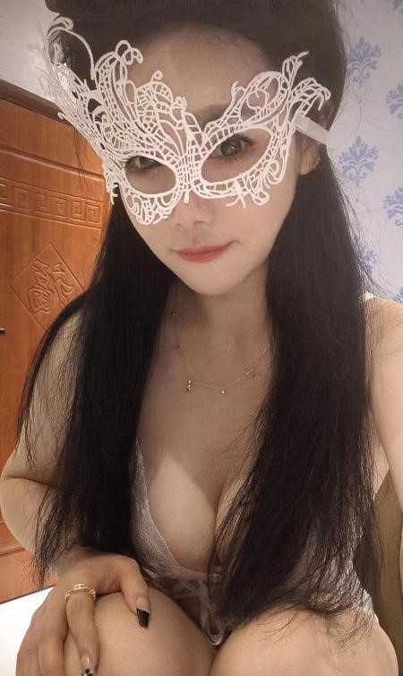 可蛇可69艳舞女王