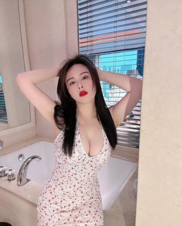 苏州大奶妹子